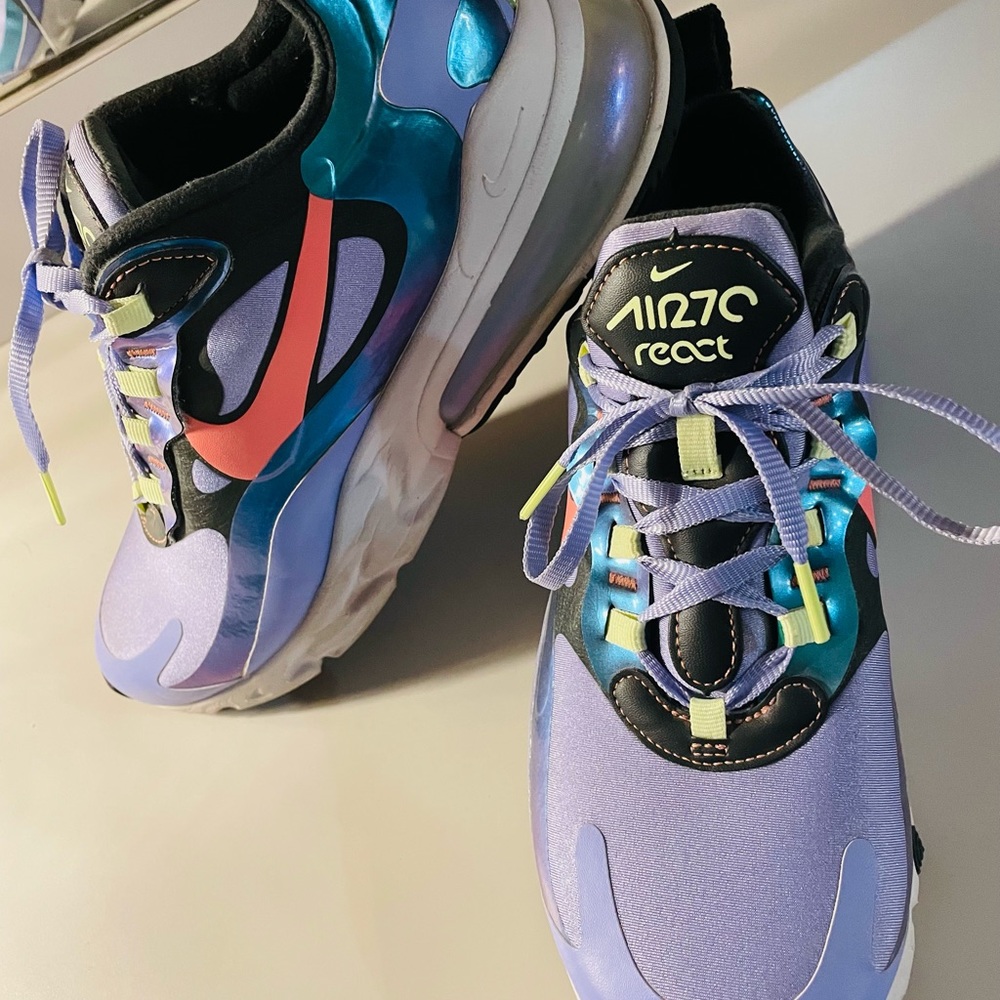 NIKE 270 REACT sneakers Ladies size 9.  Multi-colored.  Barely used.
